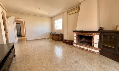 Resale - Villa - La Zenia - 