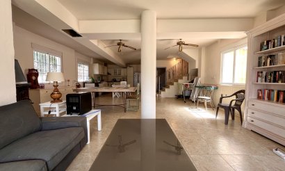 Resale - Villa - La Zenia - 