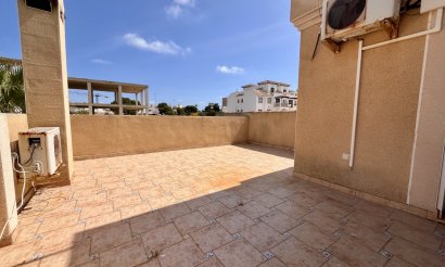 Resale - Villa - La Zenia - 