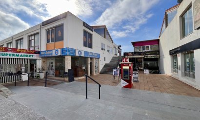Resale - Commercial - Playa Flamenca - 