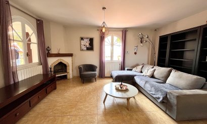 Resale - Villa - La Zenia - 