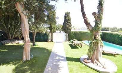 Använda fastigheter - Villa - Torrevieia - Torrevieja