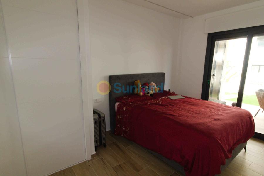 Resale - A - Villamartin