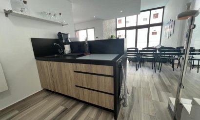 Resale - Villa - Los Balcones - 