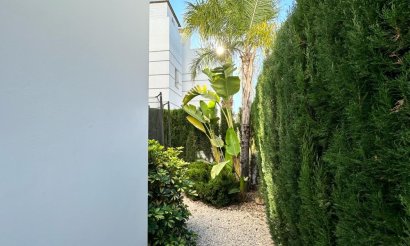 Resale - Villa - Ciudad Quesada - 