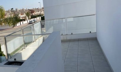 Resale - Villa - Ciudad Quesada - 