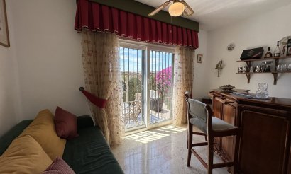 Resale - Villa - Villamartin