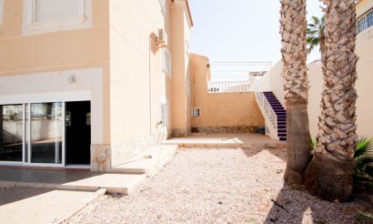 Resale - Villa - La Zenia - 