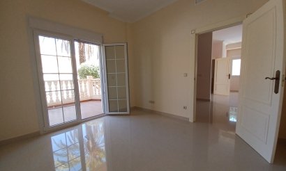 Segunda mano - Chalet - Cabo Roig