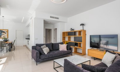 Resale - Villa - Ciudad Quesada - 