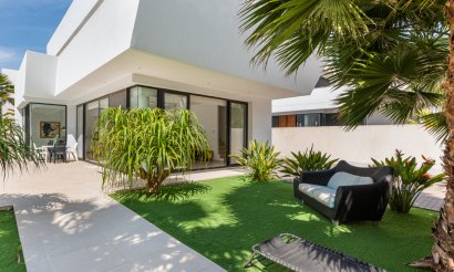 Resale - Villa - Ciudad Quesada - 