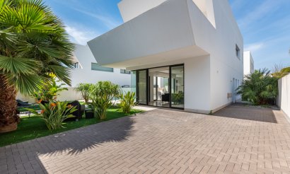 Resale - Villa - Ciudad Quesada - 