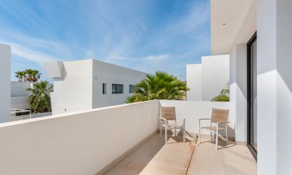 Resale - Villa - Ciudad Quesada - 