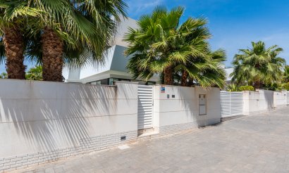 Resale - Villa - Ciudad Quesada - 