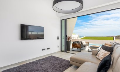 Resale - Villa - Ciudad Quesada - 