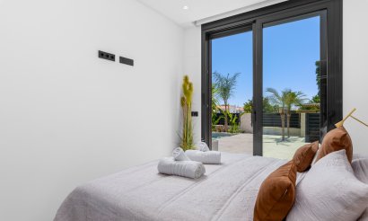 Resale - Villa - El Campello - El Amerador