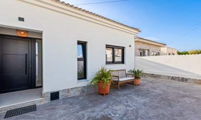 Använda fastigheter - Villa - Torrevieia - El Chaparral