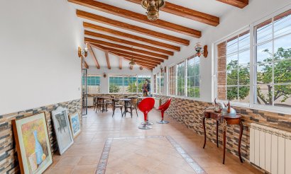 Använda fastigheter - Villa - Torrevieia - Torrevieja