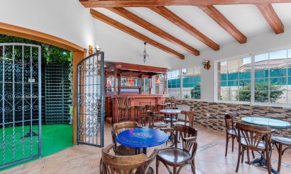 Använda fastigheter - Villa - Torrevieia - Torrevieja