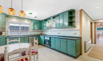 Använda fastigheter - Villa - Torrevieia - Torrevieja