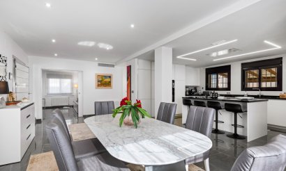 Resale - Villa - San Juan Alicante - Frank Espinós