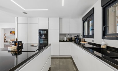 Resale - Villa - San Juan Alicante - Frank Espinós