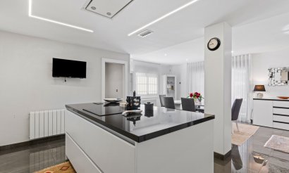 Resale - Villa - San Juan Alicante - Frank Espinós