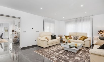 Resale - Villa - San Juan Alicante - Frank Espinós