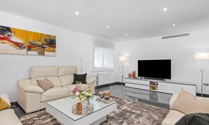 Resale - Villa - San Juan Alicante - Frank Espinós