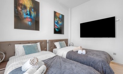 Använda fastigheter - Villa - Orihuela Costa - Villamartin