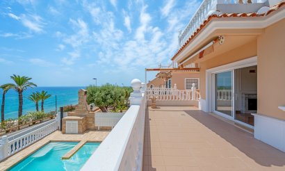Resale - Villa - Torrevieia - Torrevieja