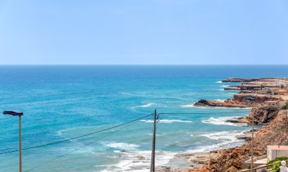 Resale - Villa - Torrevieia - Torrevieja