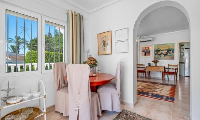 Resale - Villa - Ciudad Quesada - 