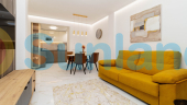 Resale - Townhouse - Torrevieja - Aguas Nuevas