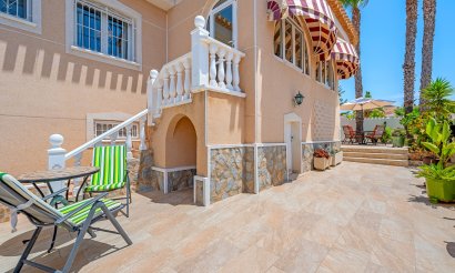 Resale - Villa - Ciudad Quesada - 