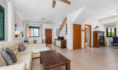 Resale - Villa - Ciudad Quesada - 