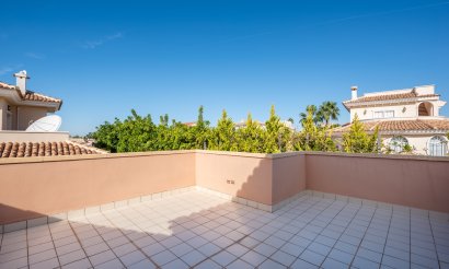 Resale - Villa - Ciudad Quesada - 