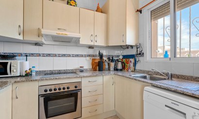 Resale - Townhouse - Ciudad Quesada - 