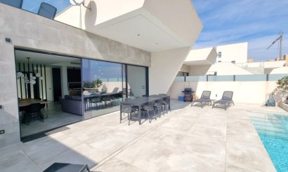 Använda fastigheter - Villa - Rojales