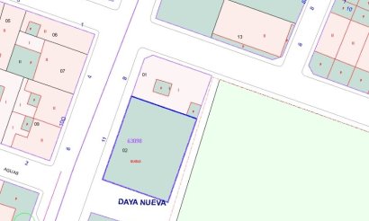 Använda fastigheter - Tomt - Daya Nueva