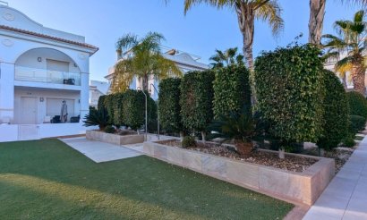 Resale - Villa - Ciudad Quesada - 