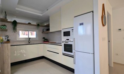 Resale - Villa - Ciudad Quesada - 