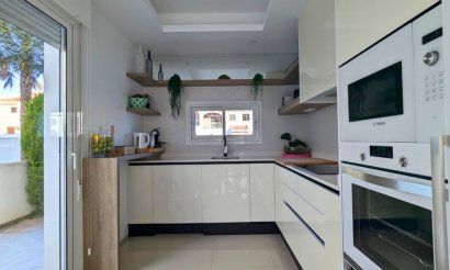 Resale - Villa - Ciudad Quesada - 