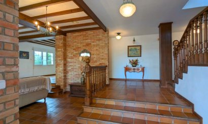 Resale - Villa - Mil Palmeras - 