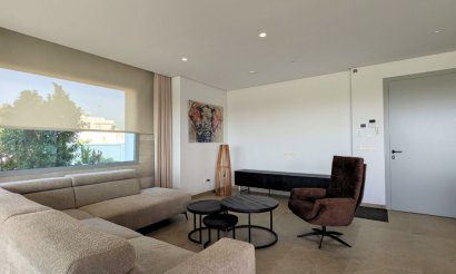 Вторичка - Bилла - Benijofar