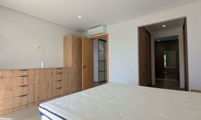 Вторичка - Bилла - Benijofar