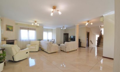 Resale - Villa - Ciudad Quesada - 