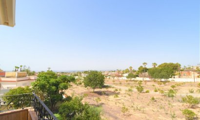 Resale - Villa - Ciudad Quesada - 