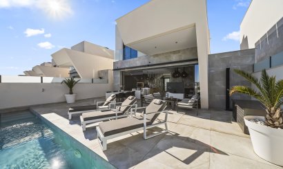 Resale - Villa - Ciudad Quesada - 