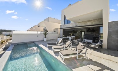 Resale - Villa - Ciudad Quesada - 